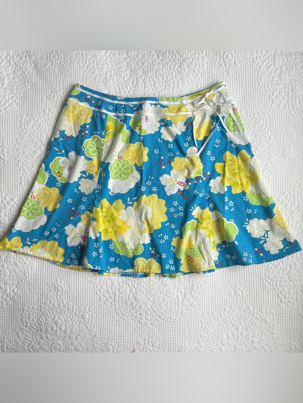Vintage 90s Blue Floral Skirt with White Ribbon Belt Detail